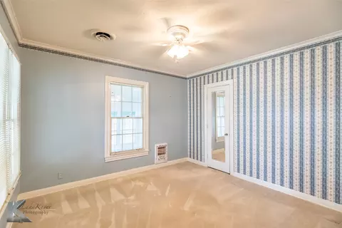 Bedroom - 907 N Avenue G, Haskell, TX 79521 photo 3 of 6