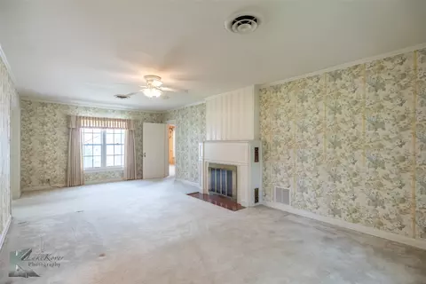 Bedroom - 907 N Avenue G, Haskell, TX 79521 photo 1 of 6