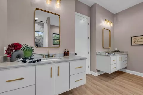 Bath - 36 Carriage Sq, Waco, TX 76708 photo 3 of 7
