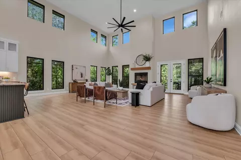 Living - 36 Carriage Sq, Waco, TX 76708 photo 2 of 3