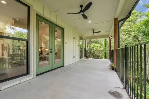 Exterior - 36 Carriage Sq, Waco, TX 76708 photo 5 of 7