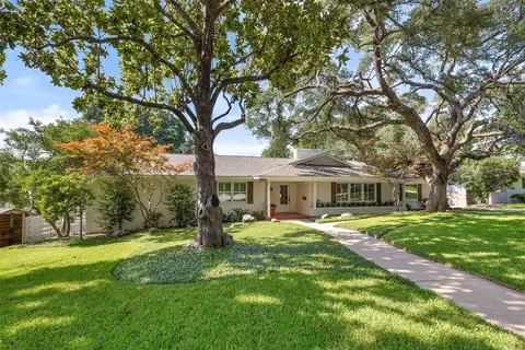 6459 Floyd Dr, Fort Worth, TX 76116