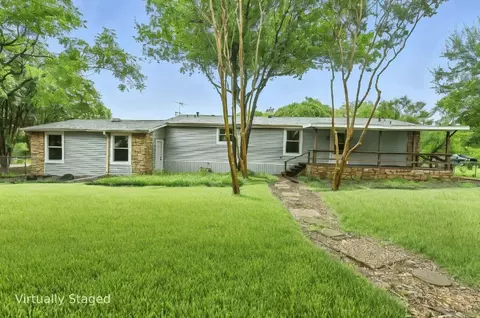 6 Covey Run Cir, Waxahachie, TX 75165