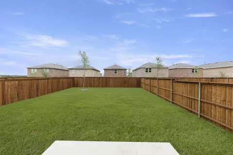 14152 Donahue St, Pilot Point, TX 76258 photo 27