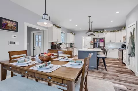 516 Carneros Dr, Sherman, TX 75092