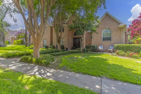 121 Trailwood Ln, Coppell, TX 75019