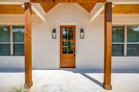 3347 N Lakeview Dr, Palo Pinto, TX 76484
