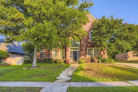 1622 Spring Creek Dr, Keller, TX 76248