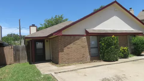 5912 Tinsley Dr, Arlington, TX 76017