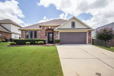 1214 Inglewood Dr, Mansfield, TX 76063