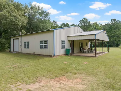15224 Fm 144 N, Omaha, TX 75571