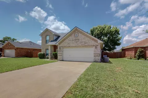 805 Brandon Dr, Seagoville, TX 75159