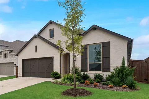 1821 Rough Ridge Trl, Midlothian, TX 76065