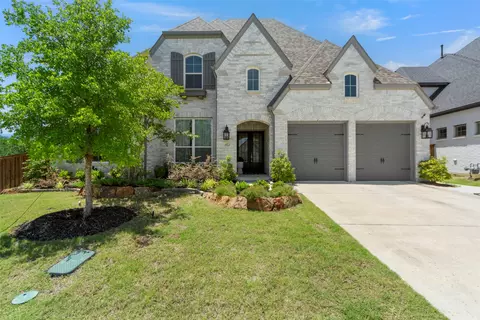 4001 Horsemint Rd, Aubrey, TX 76227