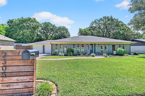 2305 Ridgewood Dr, Sherman, TX 75092