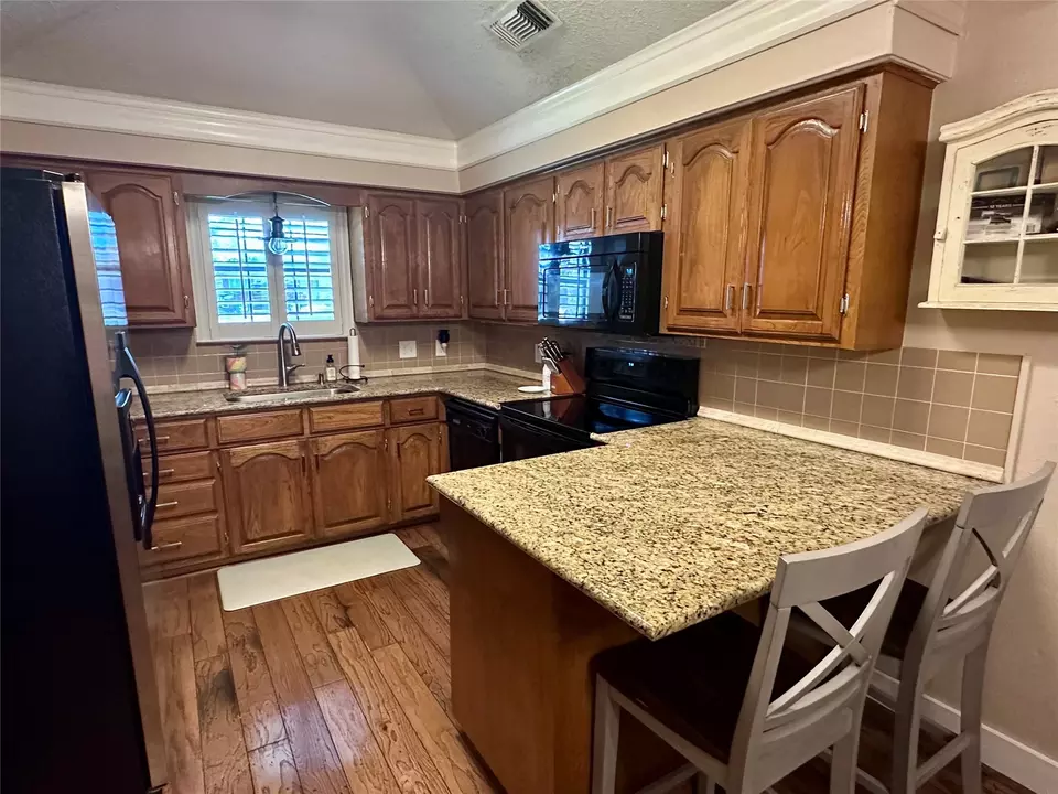 Kitchen - 3205 Bonham St, Greenville, TX 75402 photo 2 of 4