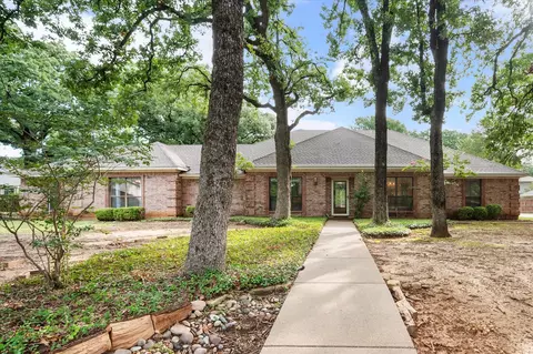 2306 Randy Ct, Mansfield, TX 76063