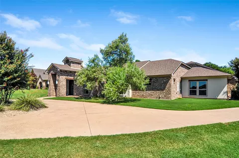 1803 W Emerald Bend Ct, Granbury, TX 76049