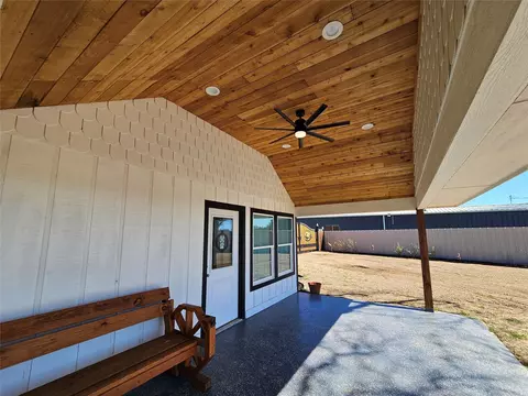 1020 S Tool Dr, Tool, TX 75143 photo 3