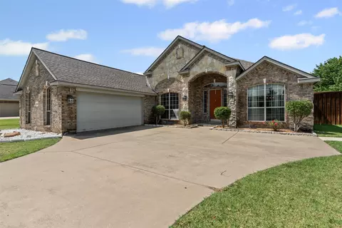 2625 Longshadow Ln, Midlothian, TX 76065