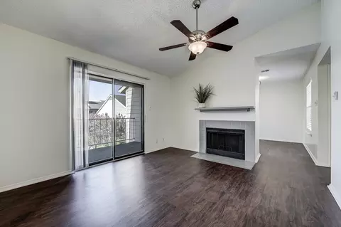 4748 Old Bent Tree Ln #204, Dallas, TX 75287