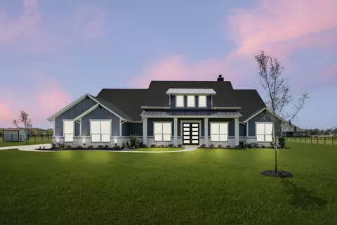 335 Waterview Dr, Gunter, TX 75058