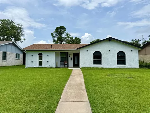 809 Longbeach Dr, Garland, TX 75043