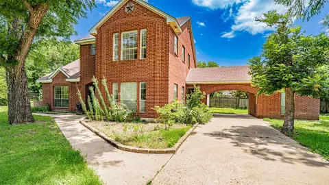 309 Hill St, Hico, TX 76457