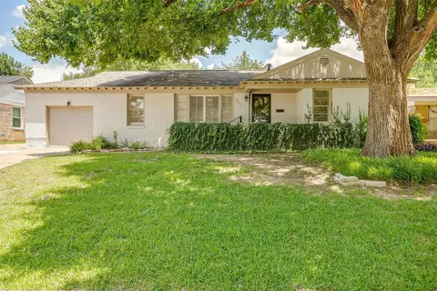3937 Weyburn Dr, Fort Worth, TX 76109