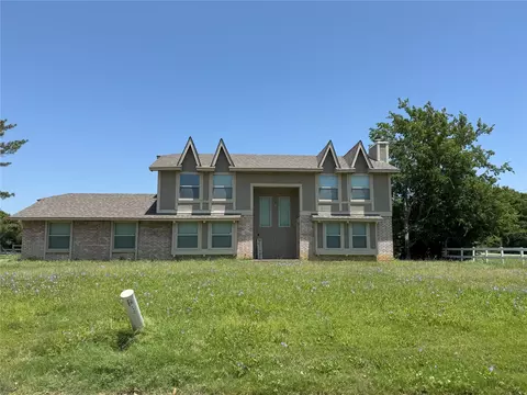 6925 Calendar Rd, Arlington, TX 76001