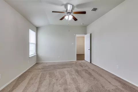 Bedroom - 2708 Samson Dr, Lorena, TX 76655 photo 3 of 4