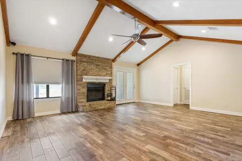 Living - 1215 Radisson Dr, Hewitt, TX 76643 photo 2 of 6