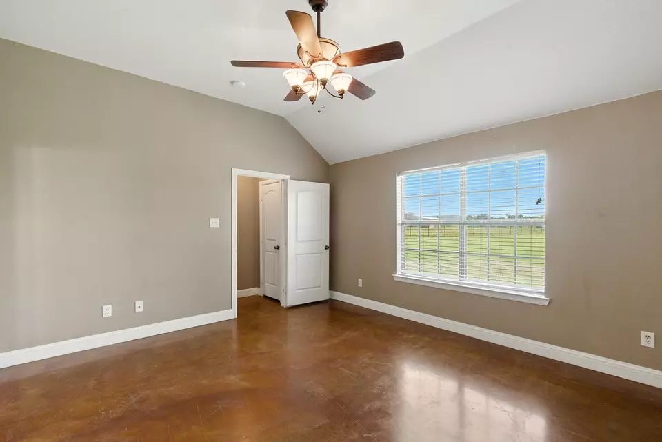 Bedroom - 969 County Road 4371, Decatur, TX 76234 photo 1 of 7
