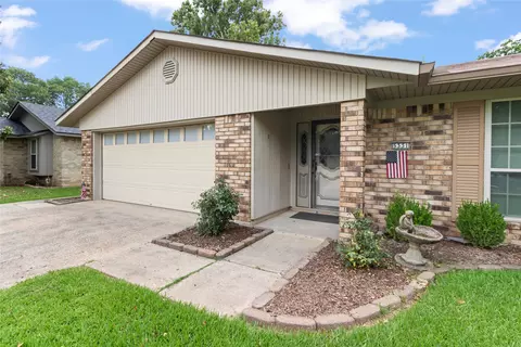 5331 Hollyhock Ln, Bossier City, LA 71112