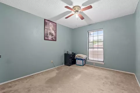 203 Juniper Dr, Arlington, TX 76018 photo 4