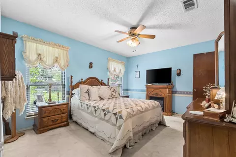 203 Juniper Dr, Arlington, TX 76018 photo 8