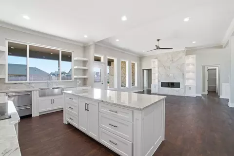 Kitchen - 247 Wild Rye Rd, Abilene, TX 79606 photo 3 of 5