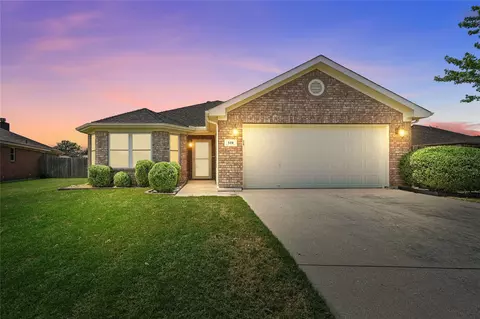 508 Asher Ct, Fort Worth, TX 76131
