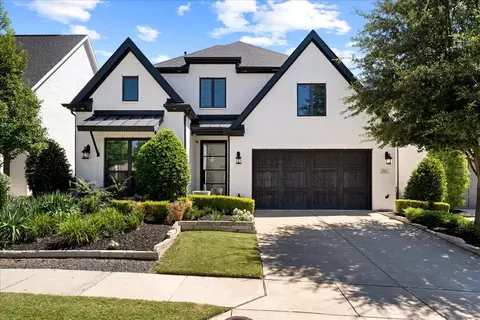 913 Oakhill St, Allen, TX 75013