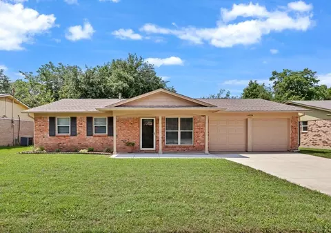 6024 Deborah Ln, Watauga, TX 76148