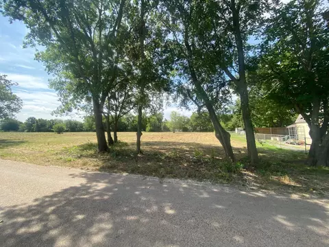 tbd Center Park Dr, Whitesboro, TX 76273