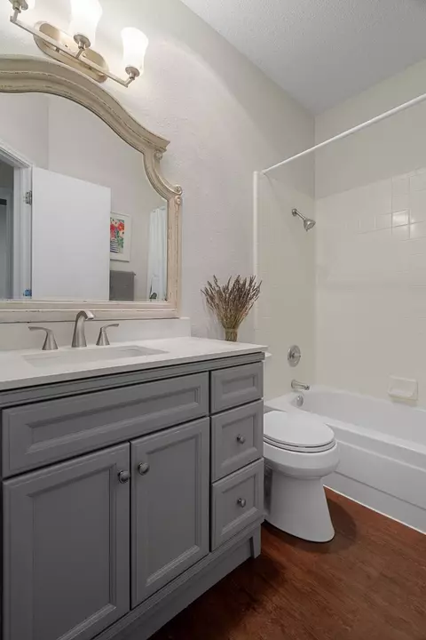 Bath - 709 Normandy Dr, Euless, TX 76039 photo 5 of 5