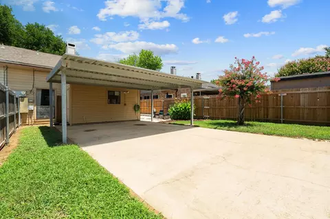 Exterior - 709 Normandy Dr, Euless, TX 76039 photo 7 of 7