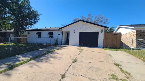 3837 Ambassador Way, Balch Springs, TX 75180