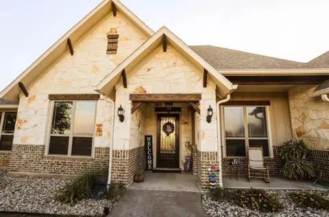 Exterior - 667 Comanche Lake Rd, Comanche, TX 76442 photo 2 of 5
