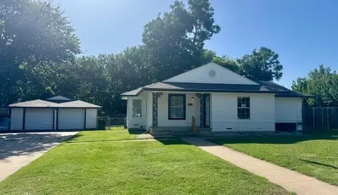 4900 Penrose Ave, Fort Worth, TX 76116