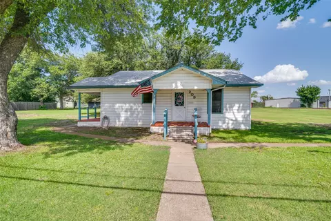 209 S Cottonbelt Ave, Wylie, TX 75098