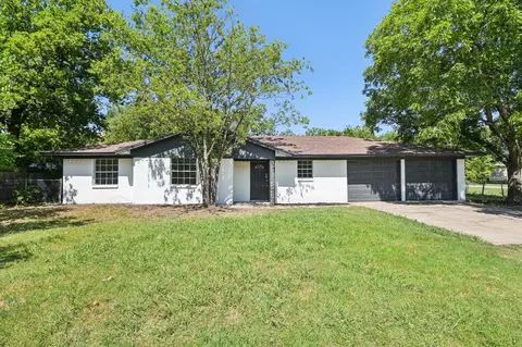 603 N 4th St, Sanger, TX 76266