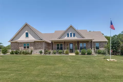1662 White Bluff Dr, Whitney, TX 76692
