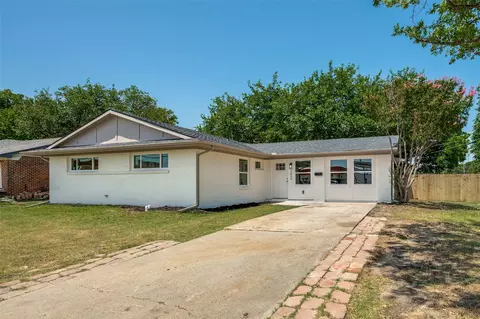 1802 3rd St, Grand Prairie, TX 75051